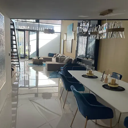 Apartamento Luxury Club218 Siófok